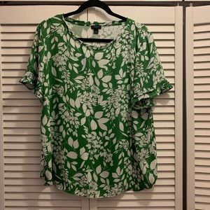 Green floral flutter sleeve top
